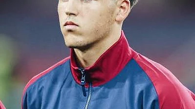 Pau Cubarsí, défenseurs du FC Barcelona